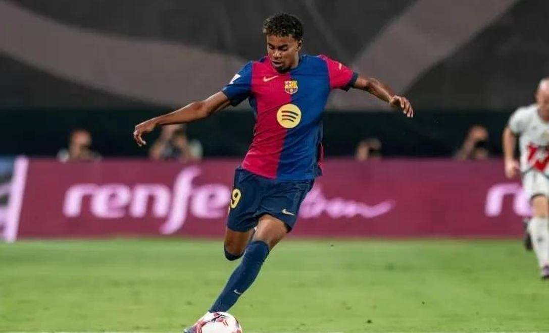 巴特萨基还没来不及走到替补席跟教练击掌普利西奇就完成了进球！