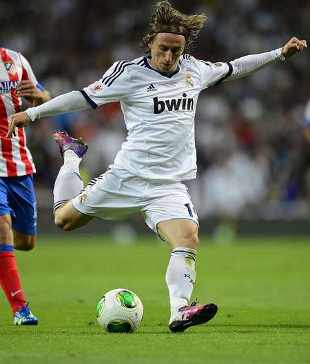 国脚连续两轮关键进球