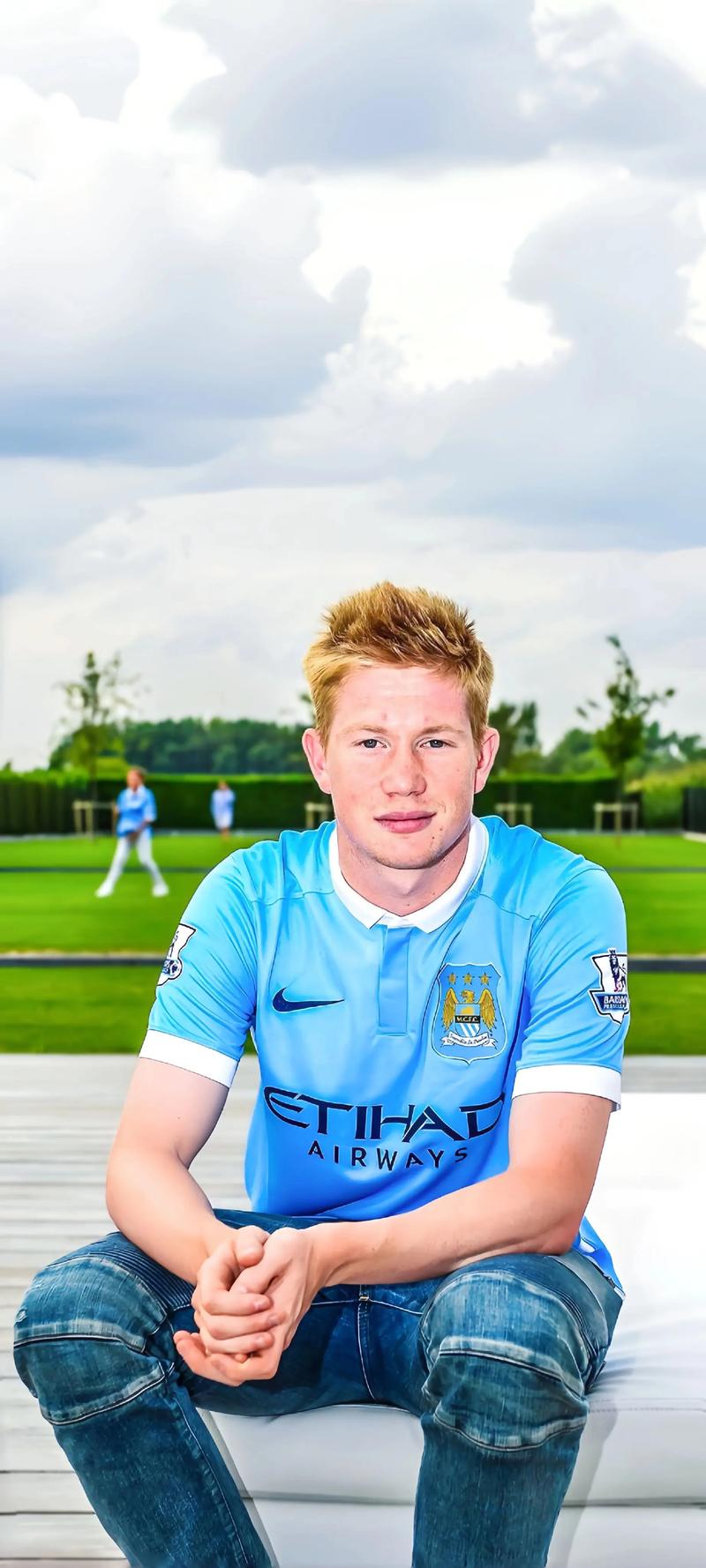 德天空：阿森纳关注法兰克福边锋巴霍亚，对方标价7000万欧