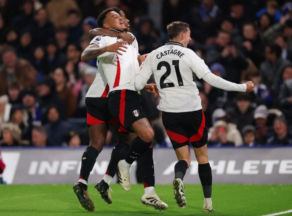 76人队记：庄神右膝扭伤，本场比赛不会回归