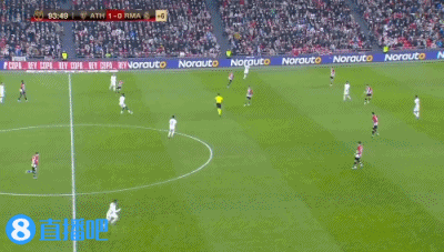 亚特兰大4-0十人热那亚晋级意杯8强，吉姆西蒂、德容恩破门